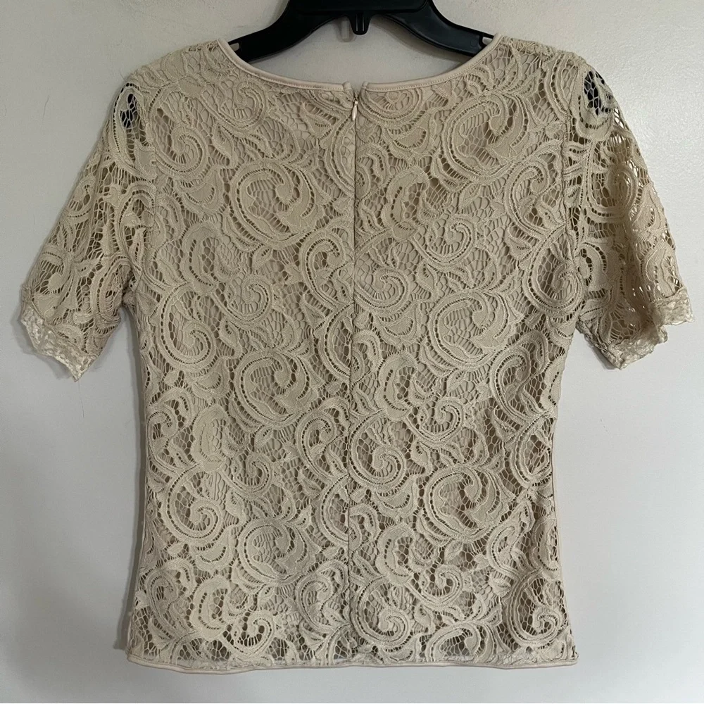 ADRIANNA PAPELL Women Size Small Beige Floral Lace Crew Neck Short Sleeve Blouse - Picture 13 of 13